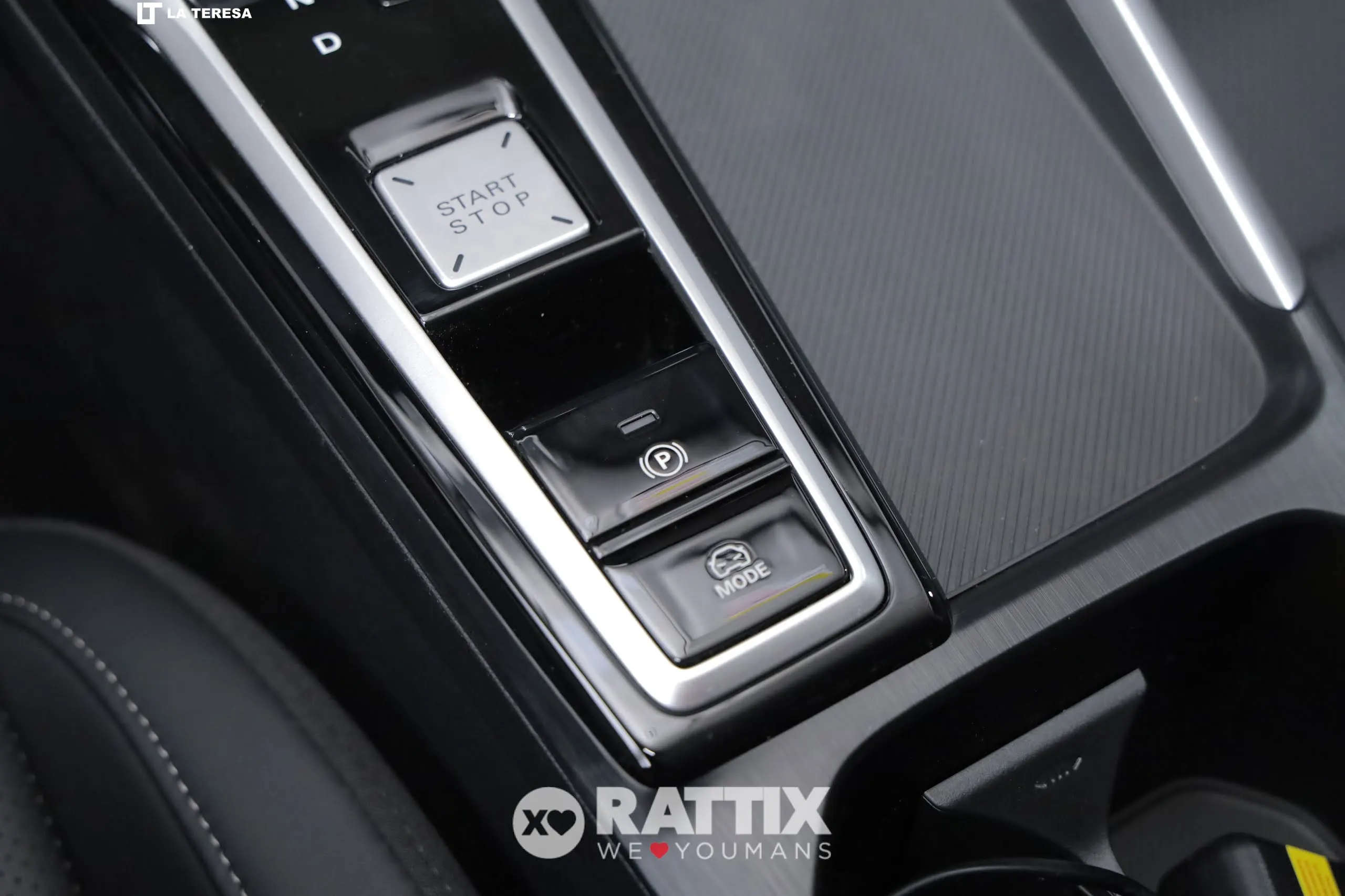 gallery-mzeez.jpeg